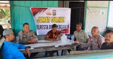 Melalui Program Jumat Curhat, Polresta Deli Serdang Tingkatkan Silaturahmi Dengan Masyarakat