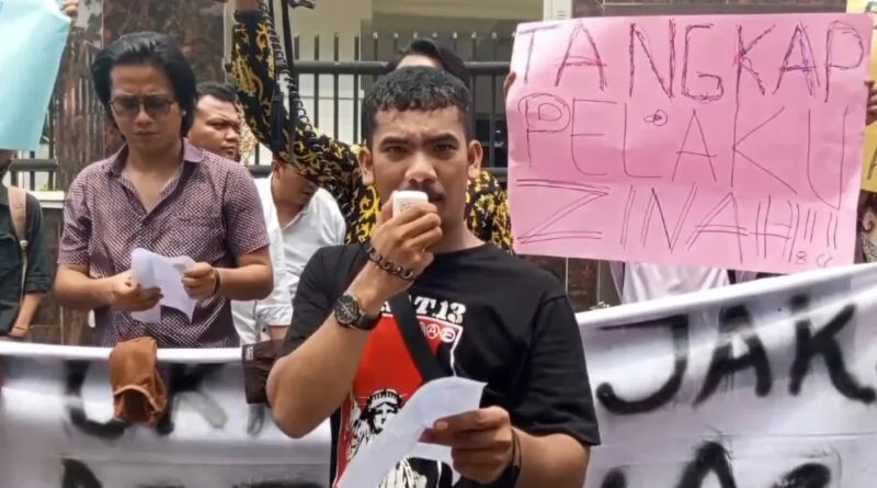 Aksi di Kejati Sumut, Massa Desak Pencopotan Oknum Jaksa Diduga Terlibat Perselingkuhan