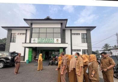 Puskesmas Darangdan Purwakarta Gelar Apel Pagi Senin Tingkatkan Disiplin dan Semangat Pelayanan Kepada Masyarakat