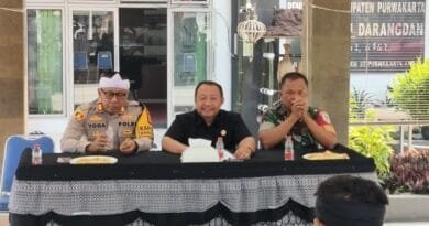 Camat Darangdan Gelar Rutin Rapat Minggon Sekaligus Rakor Koordinasi Persiapan Peringatan Hari Ulang Tahun Ke-81 Camat Darangdan Gelar Rutin Rapat Minggon Sekaligus Rakor Koordinasi Persiapan Peringatan Hari Ulang Tahun Ke-81