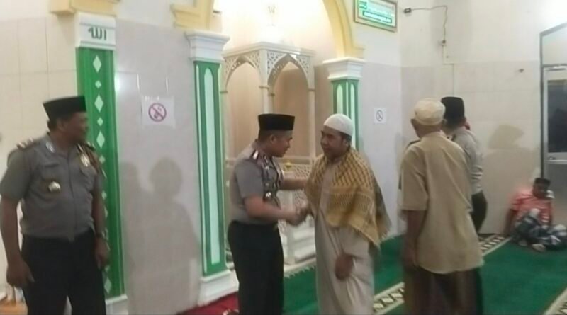 Melalui Subuh Keliling, Kapolresta Deli Serdang Sampaikan Pesan Kamtibmas Dan Dengar Aspirasi Masyarakat